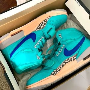 Mens Size 10 Air Jordan Legacy 312 “Hyper Jade”
